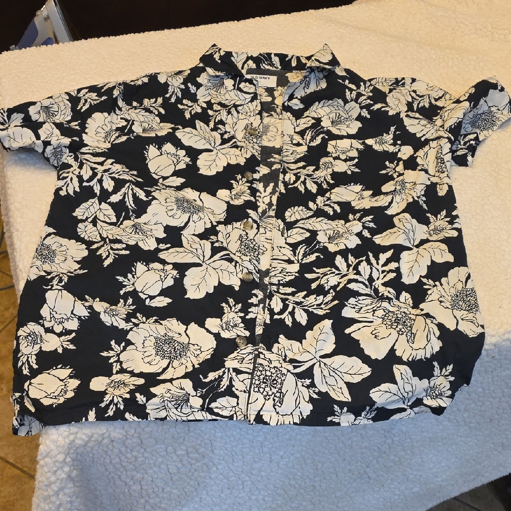 Black & White Floral Button-Up Shirt